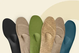 Abbildung verschiedener Einlegesohlen, um die Vielfalt der Materialien zu zeigen